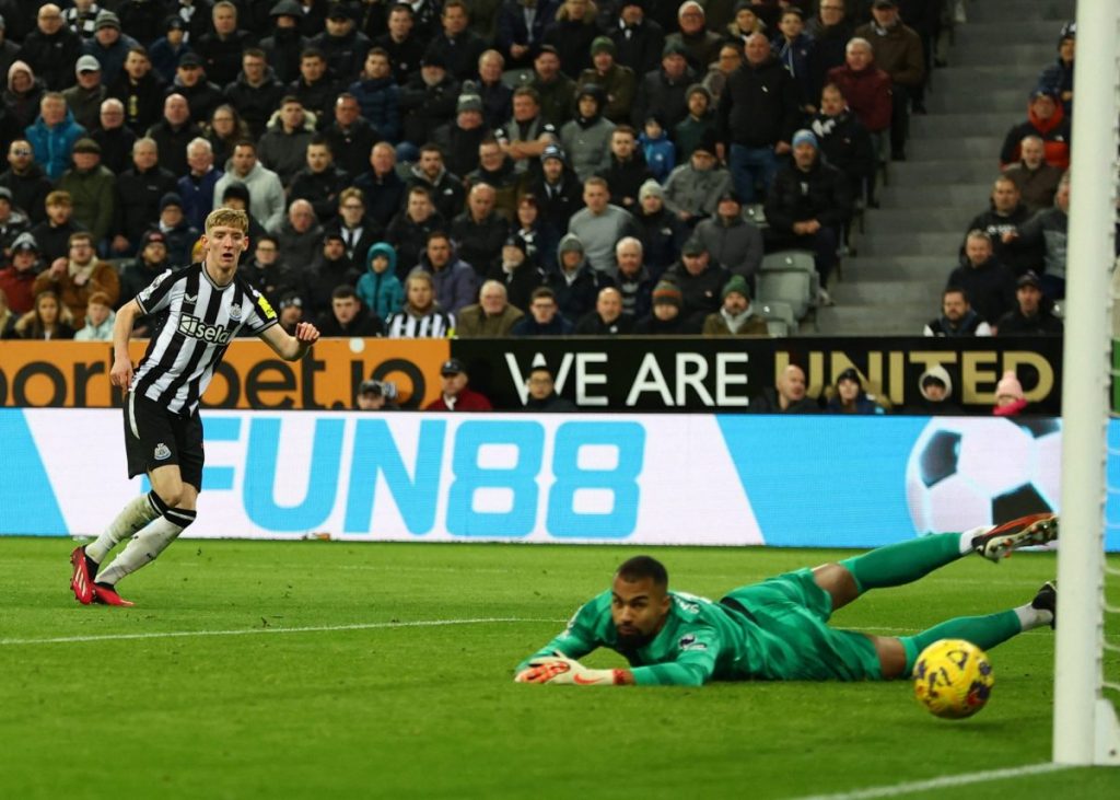 Η Νιούκαστλ διέλυσε την Τσέλσι (4-1)