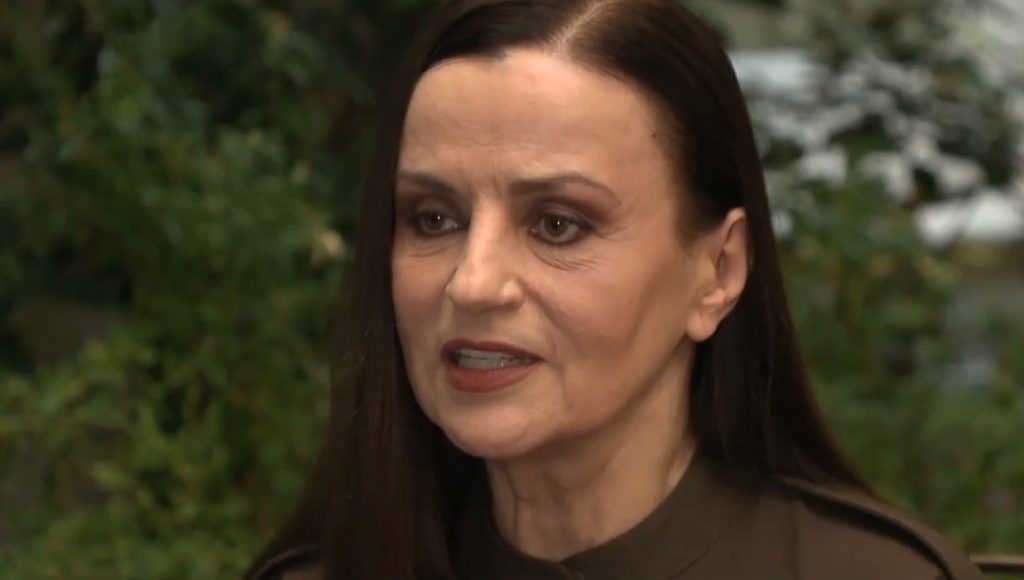 Καρυοφυλλιά Καραμπέτη: «Δεν παντρεύτηκα ποτέ γιατί…»