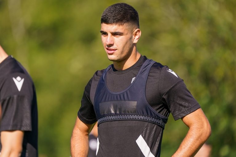 ΠΑΟΚ: Αμφίβολοι Κουλιεράκης και Βιεϊρίνια για Ολυμπιακό