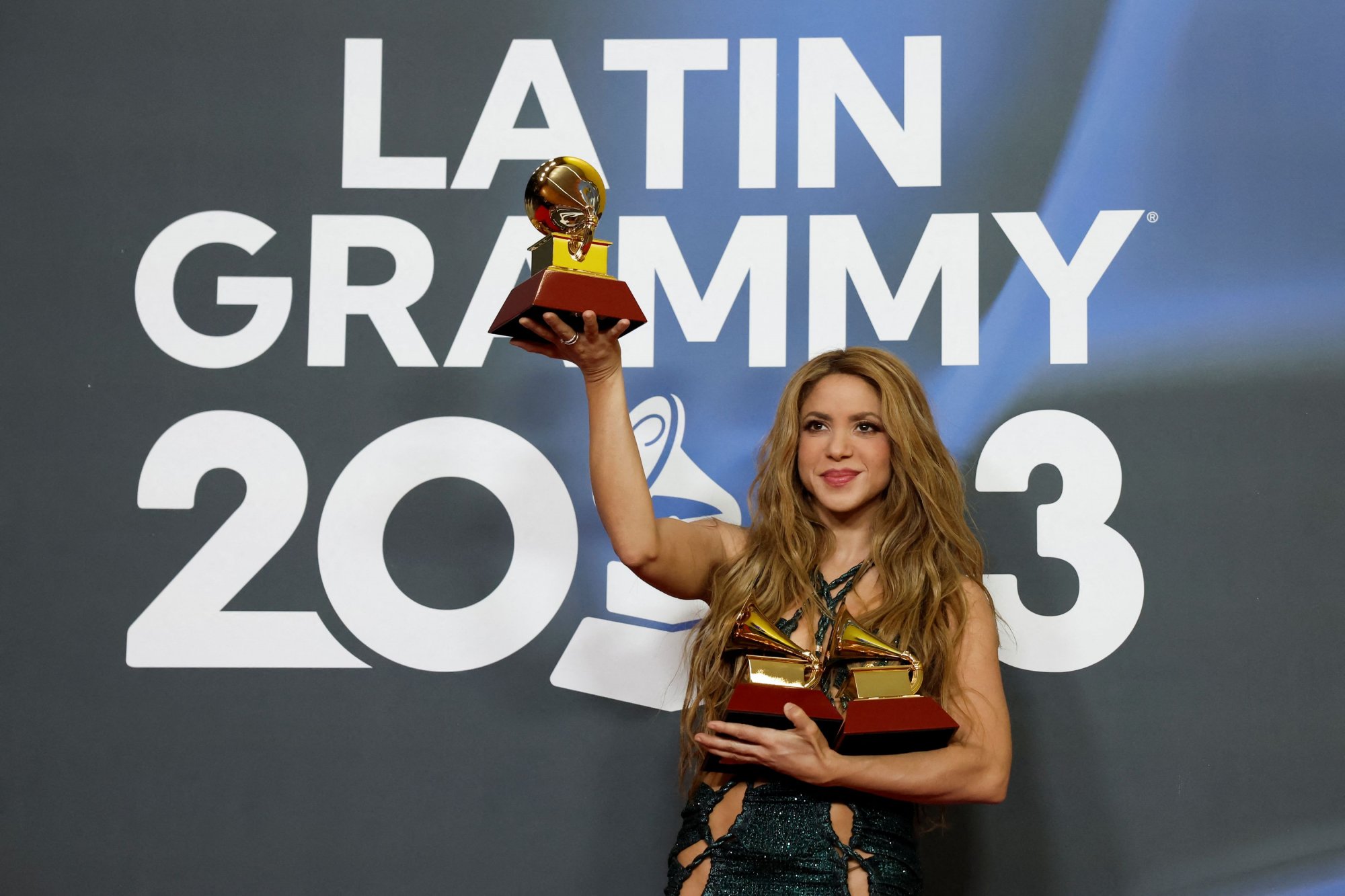 Βραβεία Latin Grammy 2023: Σακίρα και Αντόνιο Μπαντέρας έκλεψαν την παράσταση