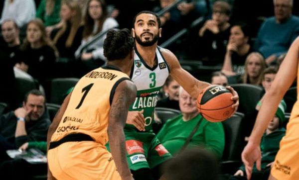 Οριστικό: Στον Ολυμπιακό ο Ναζ Μήτρου Λονγκ