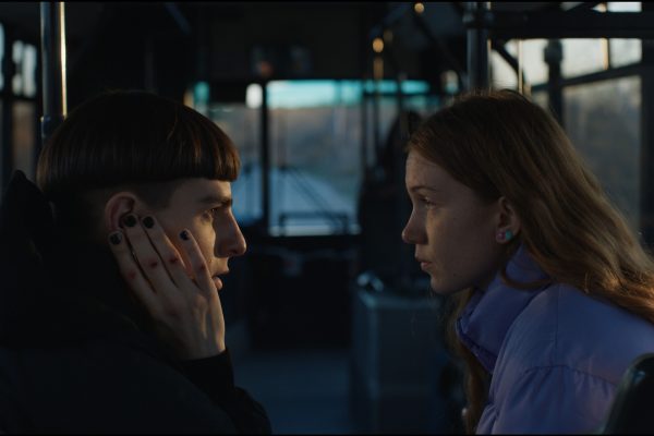 Απόλαυσε τώρα τη σειρά για την οποία μιλάνε όλοι και ταξίδεψε στο γαλαξία της σύγχρονης ελληνικής μυθοπλασίας