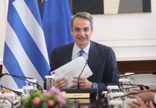 Επιστολική ψήφο για τις ευρωεκλογές ανακοίνωσε ο Μητσοτάκης – Όλη η χώρα μια περιφέρεια με σταυρό