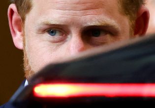 Ο πρίγκιπας Χάρι δεν θέλει να ξαναζήσει τις τελευταίες στιγμές της Νταϊάνα στο Crown