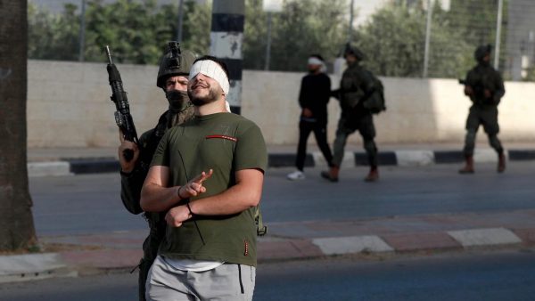 Γάζα: Χιλιάδες εργάτες από την Παλαιστίνη κρατούνται παράνομα από την έναρξη του πολέμου