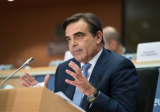 Σχοινάς για περιστατικά αντισημιτισμού: «Το μίσος δεν έχει θέση στην ΕΕ»