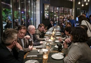Για δείπνο μετά την Πολιτική Γραμματεία ο Κασσελάκης με βουλευτές του ΣΥΡΙΖΑ