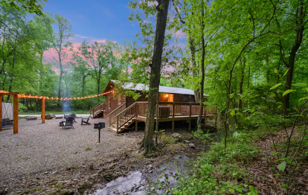 Η πόλη που έγινε ένα τεράστιο Airbnb και τώρα το πληρώνει ακριβά