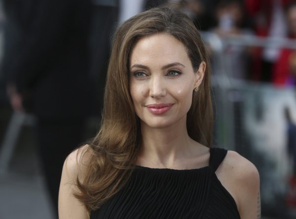 Αντζελίνα Τζολί: «Συνένοχοι των εγκλημάτων στη Γάζα οι παγκόσμιοι ηγέτες που εμποδίζουν τη βοήθεια του ΟΗΕ»