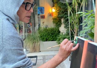 Η Σάρον Στόουν ζωγραφίζει για τη φύση και τα έργα της ταξιδεύουν