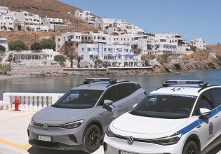 Αστυπάλαια: Γεμίζουν με ηλεκτρικά αυτοκίνητα οι δρόμοι