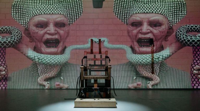 Καλώς ήρθατε στον δυστοπικό κόσμο του Προμηθέα