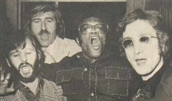 Ο τύπος που κουβαλούσε τις τσάντες (και τα μυστικά) για τους Beatles