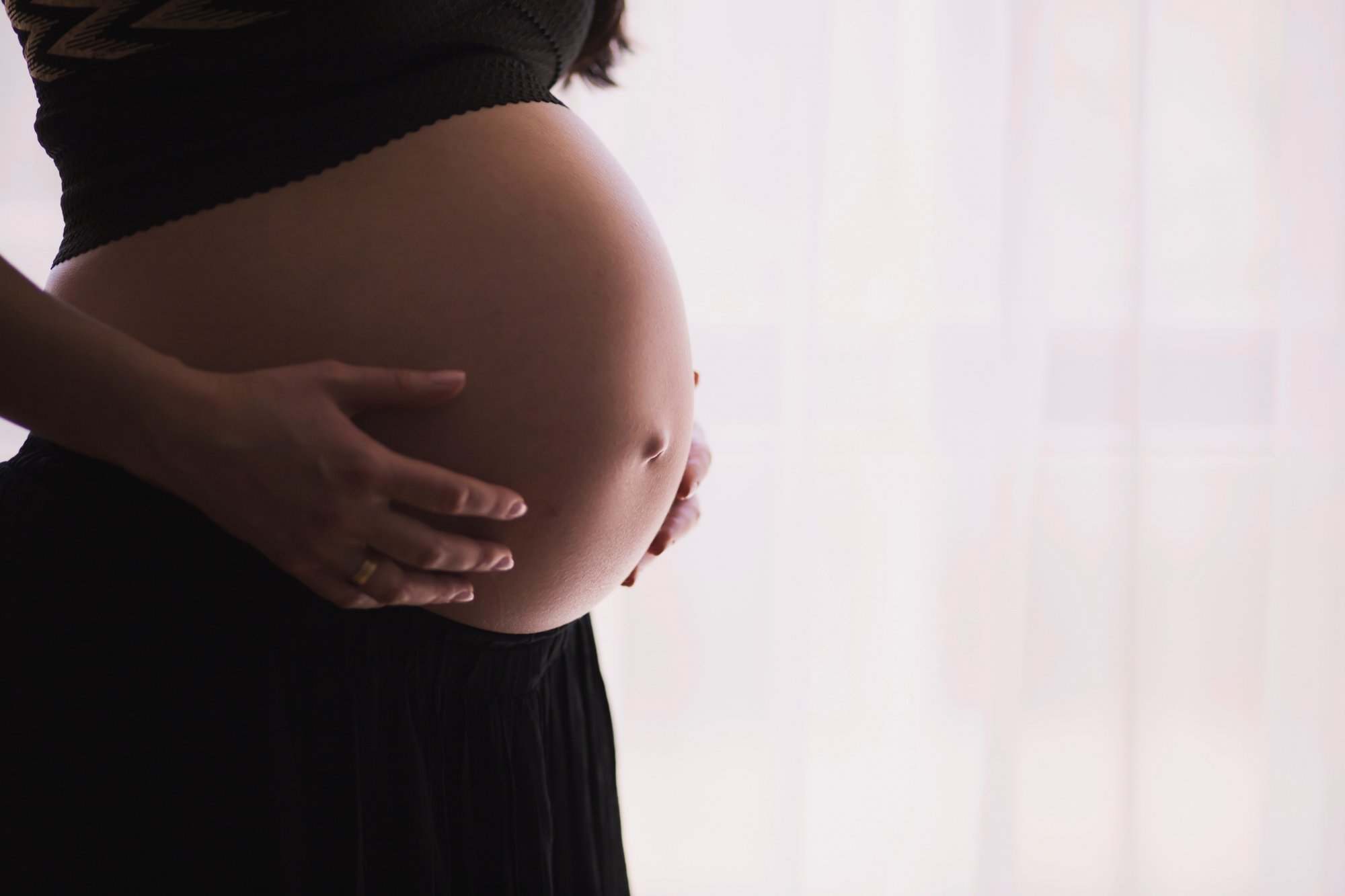 Κοζάνη: Εξέδιδαν 37χρονη έγκυο - Τρεις συλλήψεις