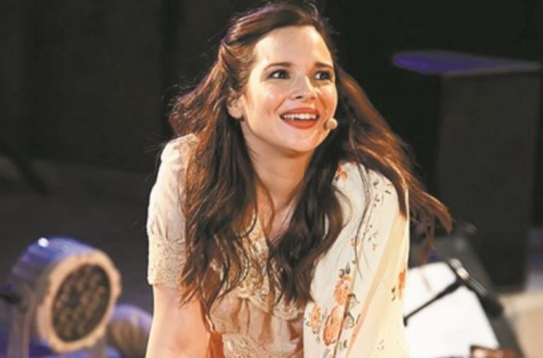 Ευγενία Δημητροπούλου: «Είμαστε χαρούμενοι που καταφέραμε να υιοθετήσουμε»