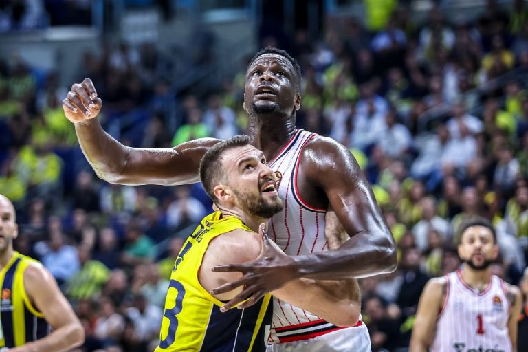Φενέρμπαχτσε – Ολυμπιακός 79-77: Κρίμα ρε Θρύλε
