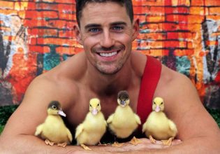 Αυστραλοί πυροσβέστες: Το διάσημο ημερολόγιο για καλό σκοπό βγήκε και για το 2024