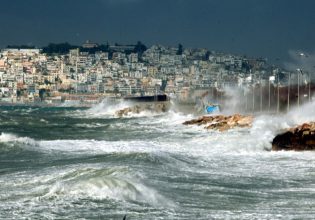 Κακοκαιρία Bettina: 112 και στην Αττική – Θυελλώδεις άνεμοι το επόμενο 12ωρο