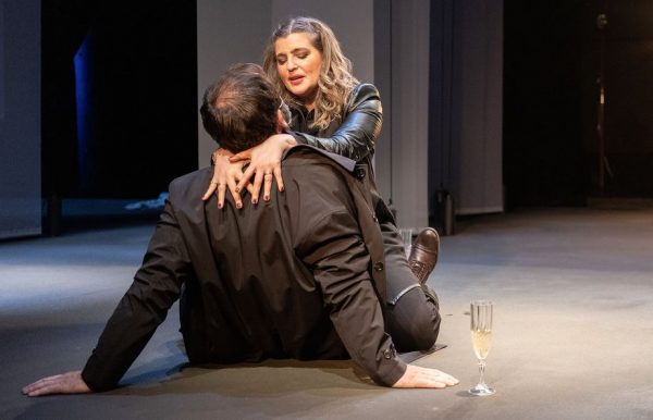 Γέρμα σημαίνει στείρα – Mπήκαμε στην πρόβα τζενεράλε