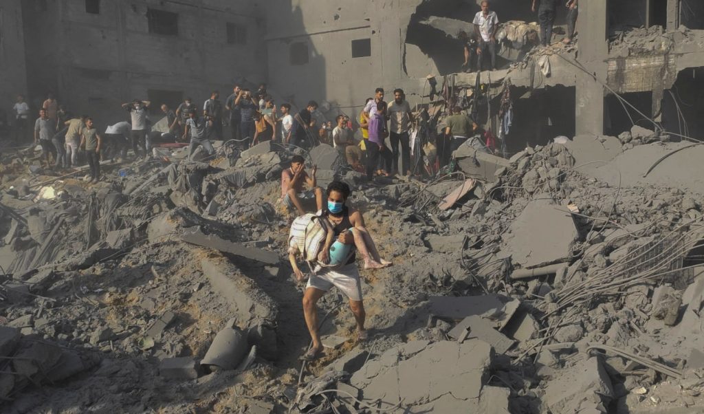 Yπ. Υγείας Χαμάς: 45 νεκροί από βομβαρδισμό στον προσφυγικό καταυλισμό Μαγκάζι
