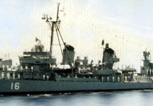 Αντιτορπιλικό «Βέλος»: Ιστορίες από το πλοίο «σύμβολο» που «λαβώθηκε» από την κακοκαιρία