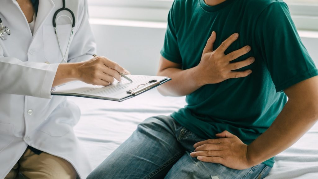Νόσος Νάξος: «Ένιωσα πρώτη φορά αρρυθμίες – Ήταν τρομακτικό» – Τι λέει ασθενής