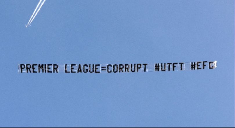«Ξεχειλίζει» η οργή των Evertonians – Πανό κατά της Πρέμιερ Λιγκ πάνω από το Έιτιχαντ