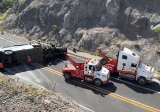 Τροχαίο στο Μεξικό: 12 νεκροί και 58 τραυματίες από ανατροπή λεωφορείου
