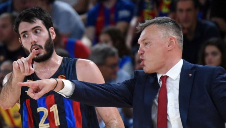 Η «μπηχτή» του Αμπρίνες για Γιασικεβίτσιους: «Αν έχεις ένα τύπο να σου φωνάζει συνέχεια, στο τέλος κουράζεσαι»