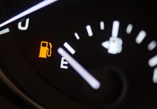 Το μυστικό για να μειώσετε την κατανάλωση καυσίμου – Τι πρέπει να κάνετε