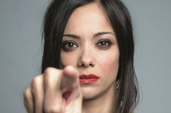 Κατερίνα Τσάβαλου: «Με το που τον είδα είπα…» – Η αποκάλυψη για τον σύζυγό της