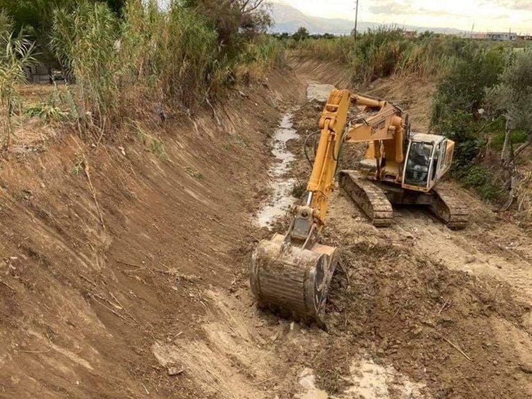 Ξεκινούν εργασίες στους χειμάρρους Σκίτσα και Πλειστό