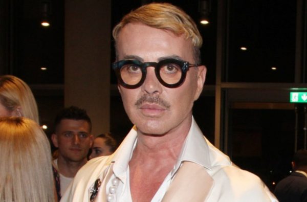 Λάκης Γαβαλάς: «Η τηλεόραση έχει τα δικά της στάνταρ, που αλλάζουν καθημερινά»