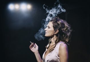 Μαρία Ναυπλιώτου: «’Ενηλικιώθηκα’ στο θέατρο όταν έκανα την πρώτη μου αποτυχία»