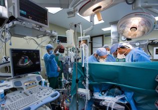 Κέρκυρα: «Είδα τον θάνατο με τα μάτια μου» λέει η γυναίκα που χειρουργήθηκε χωρίς γενική αναισθησία