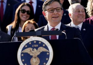 ΗΠΑ: Οι Ρεπουμπλικάνοι της Βουλής αψηφούν τον Μπάιντεν και εγκρίνουν το νομοσχέδιό τους για το Ισραήλ