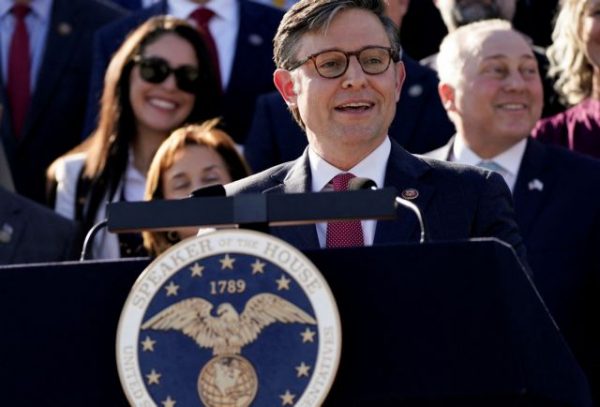 ΗΠΑ: Οι Ρεπουμπλικάνοι της Βουλής αψηφούν τον Μπάιντεν και εγκρίνουν το νομοσχέδιό τους για το Ισραήλ