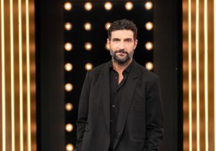 Νίκος Κουρής: «Στο θέατρο και στη ζωή κάποια πράγματα αν τα αγαπάς, συμβαίνουν»