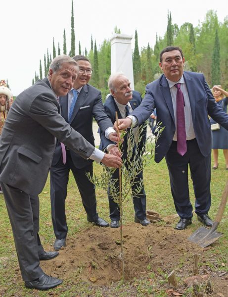 Σε κοινά μονοπάτια πορεύεται η Αρχαία Ολυμπία και η πόλη Ταράζ του Καζακστάν