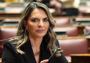 Πέτη Πέρκα: «Κασσελάκης ως άλλος Μπλερ – Η μεγαλύτερη νίκη Μητσοτάκη»