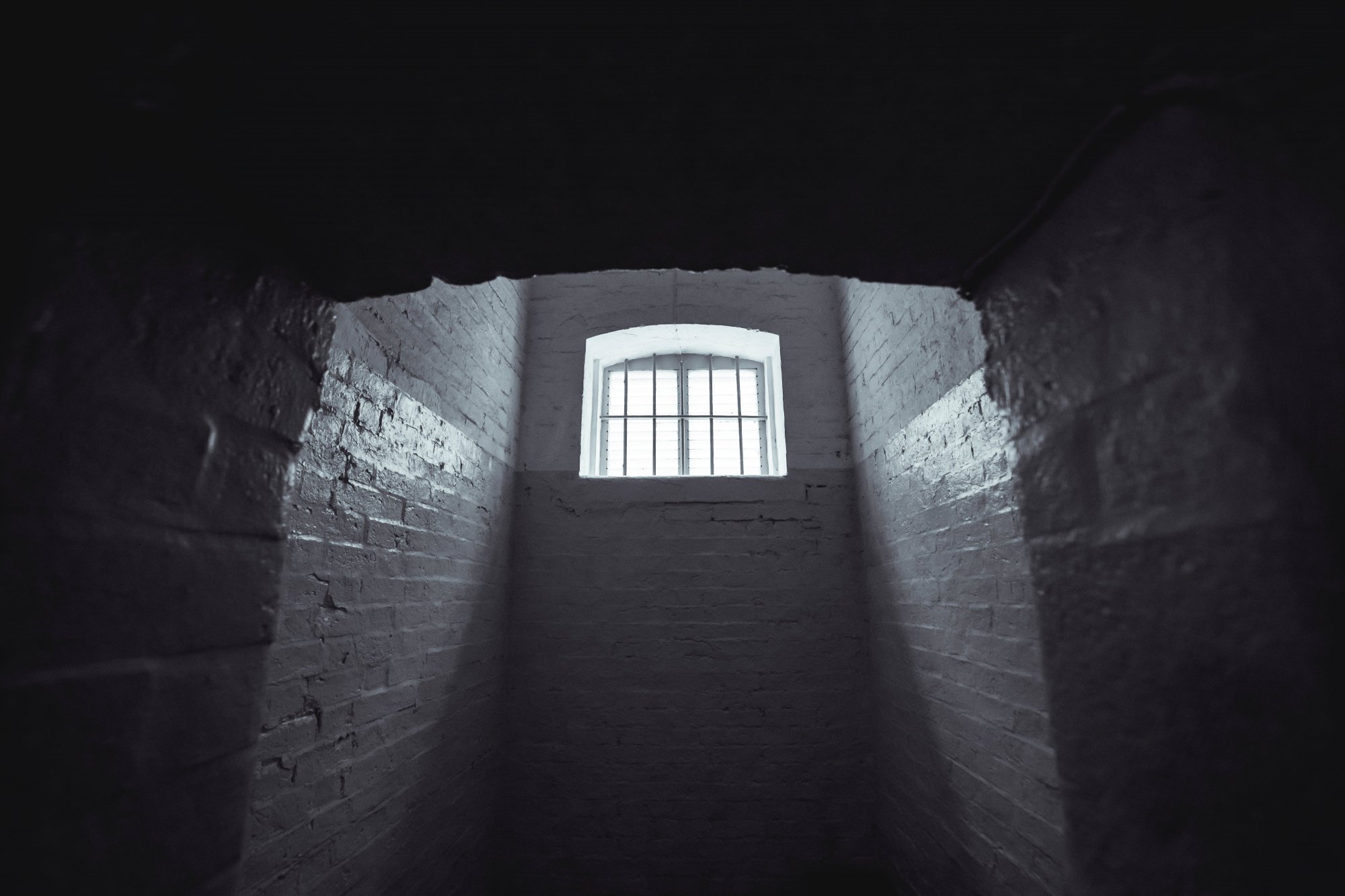 «Παγιδευμένοι» στις φυλακές - Όταν η κλοπή ποδηλάτου τιμωρείται με 16 χρόνια κάθειρξης