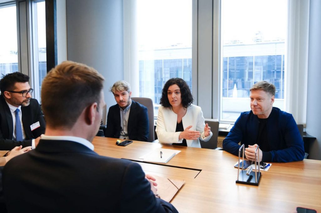 Κασσελάκης: Ο ΣΥΡΙΖΑ περήφανο μέλος της Αριστεράς αλλά και γέφυρα με Πράσινους, Σοσιαλιστές