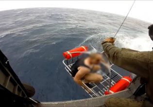 Η στιγμή της διάσωσης του Αιγύπτιου ναυαγού στη Λέσβο