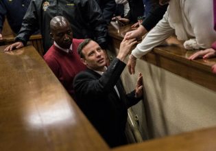 Ο Blade Runner ελεύθερος ξανά – Ο Όσκαρ Πιστόριους από το στενό κελί στην πολυτελή έπαυλη