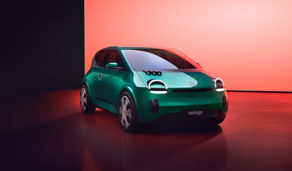 To Renault Twingo ξανασυστήνεται ως αμιγώς ηλεκτρικό