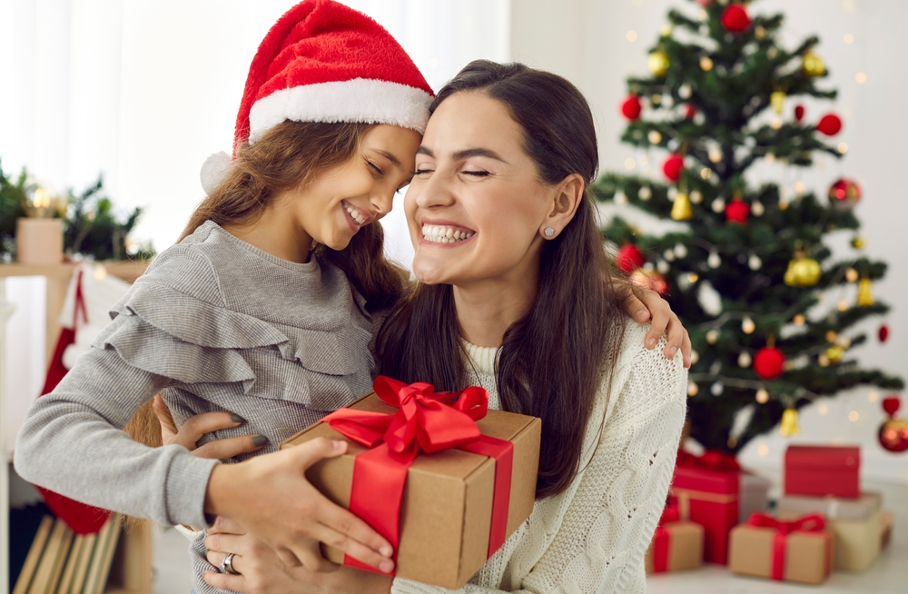 25 μέρες μέχρι τα Χριστούγεννα: Έτσι θα διαλέξετε το τέλειο δώρο για το παιδί