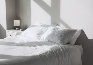 Υγεία: 5 αντικείμενα που πρέπει να έχετε στο κομοδίνο σας