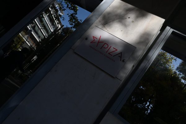Νέες αποχωρήσεις στον ΣΥΡΙΖΑ με «πυρά» κατά Κασσελάκη