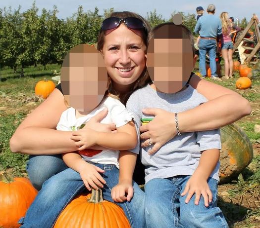 ΗΠΑ: Δασκάλα κατηγορείται ότι έκανε σεξ με 11χρονο αγόρι στο αυτοκίνητό της κοντά στο σχολείο του
