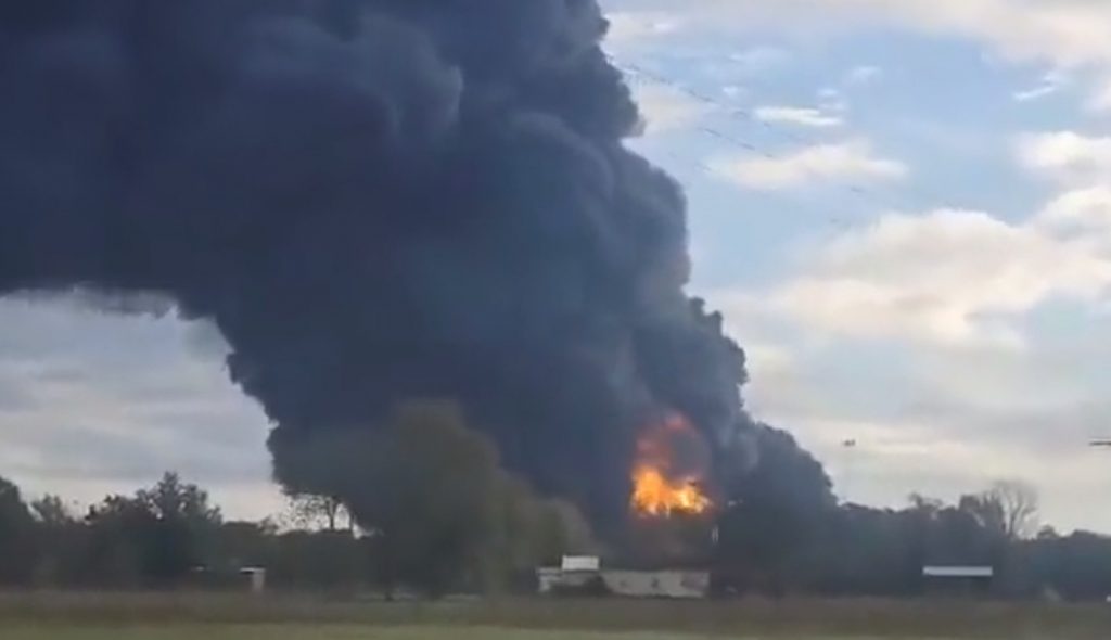 ΗΠΑ: Έκρηξη σε εργοστάσιο επεξεργασίας πετροχημικών – Πυρκαγιά, εκκενώσεις λόγω καπνού